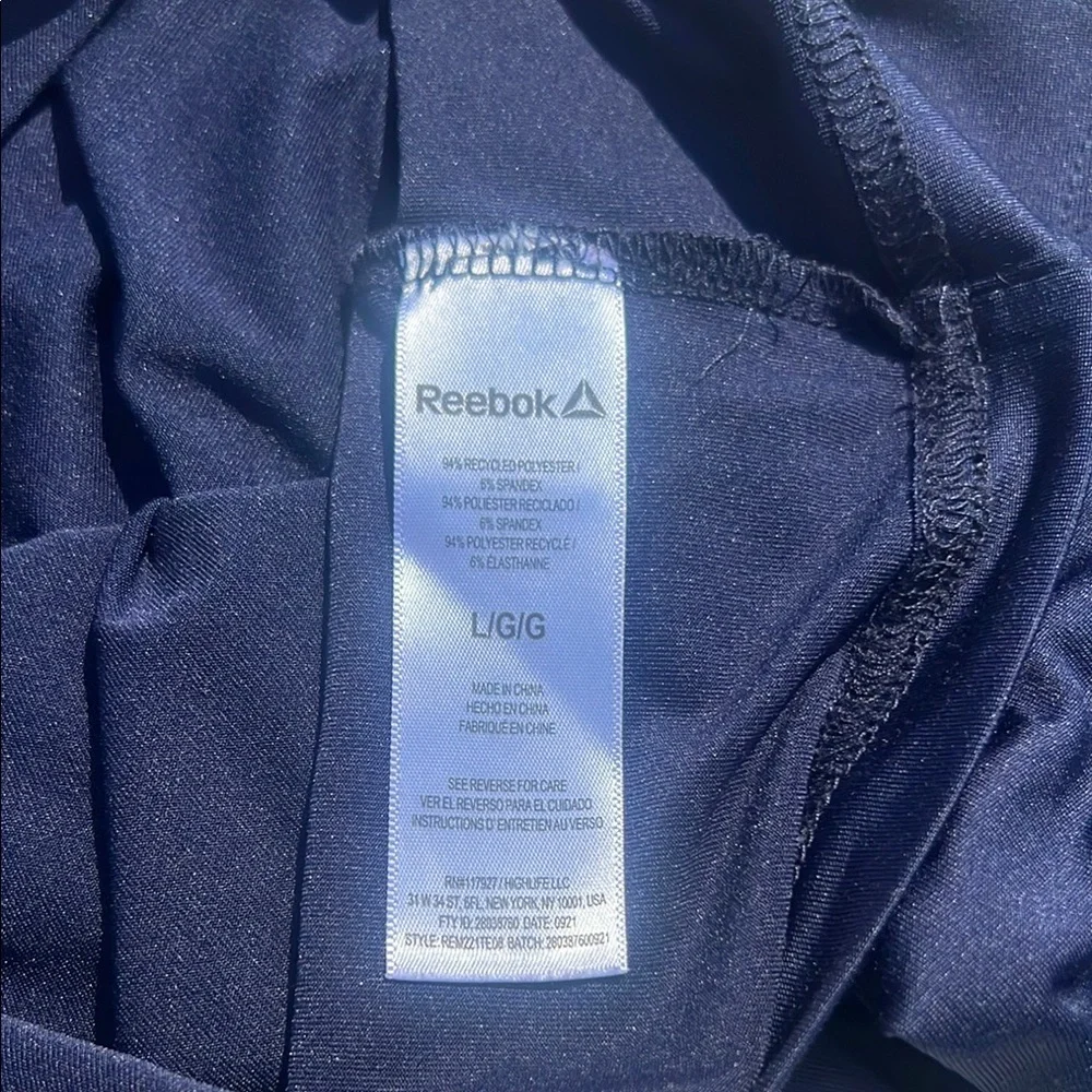 Reebok Blue Short Sleeve Performance Tee‎ - Picture 5 of 8